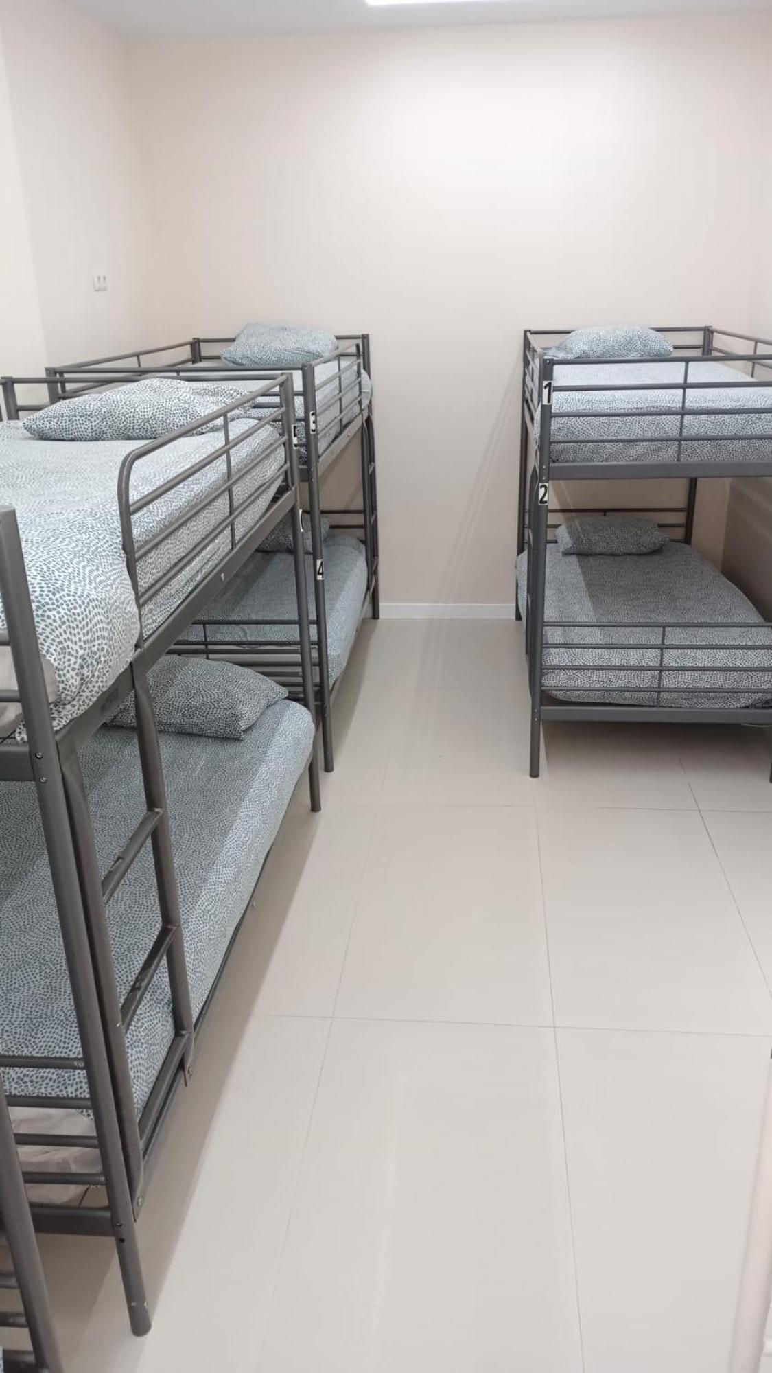 Hostel H8 *